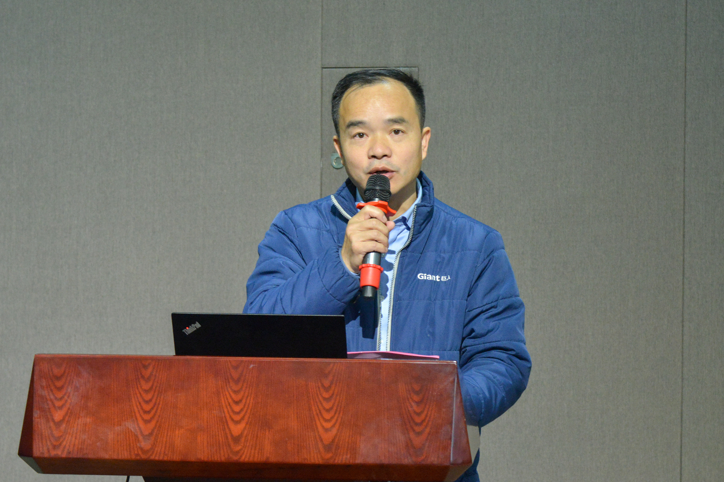 共建幸福家園 同創(chuàng)美好明天——巨人集團第十一屆職代會召開
